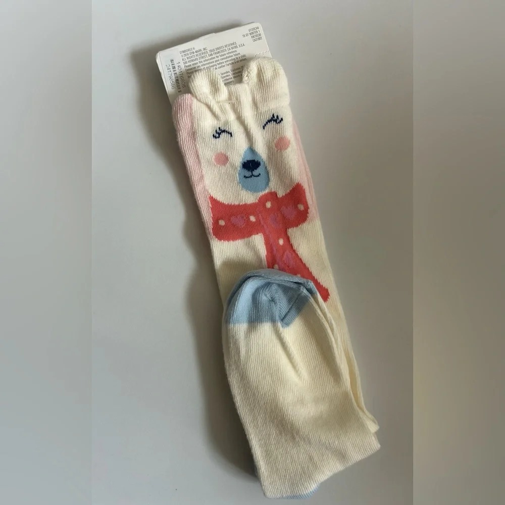 Gymboree fits shoe